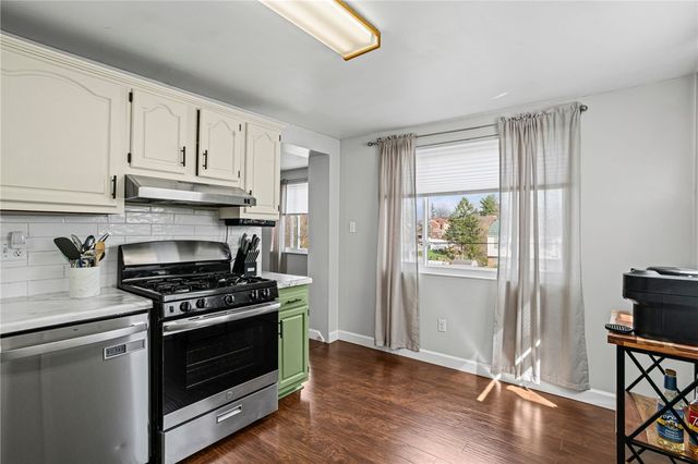 7971 Marmion Dr, Ross Twp, PA 15237