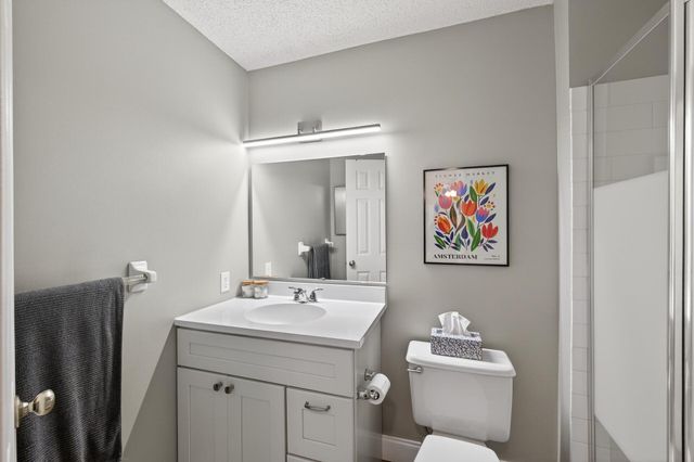 7606 York Avenue S 7107, Edina, MN 55435