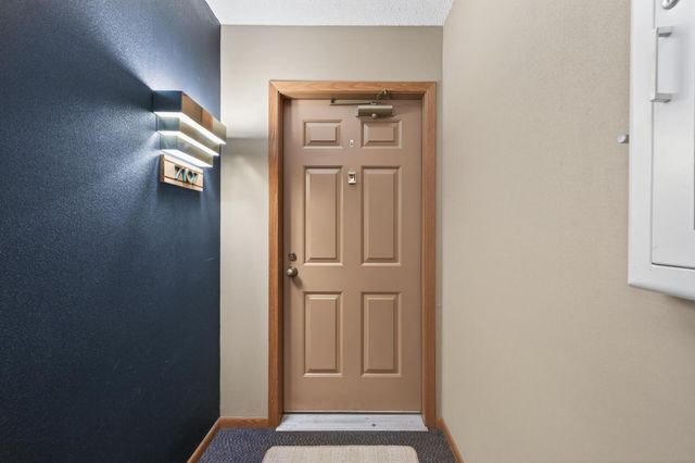 7606 York Avenue S 7107, Edina, MN 55435