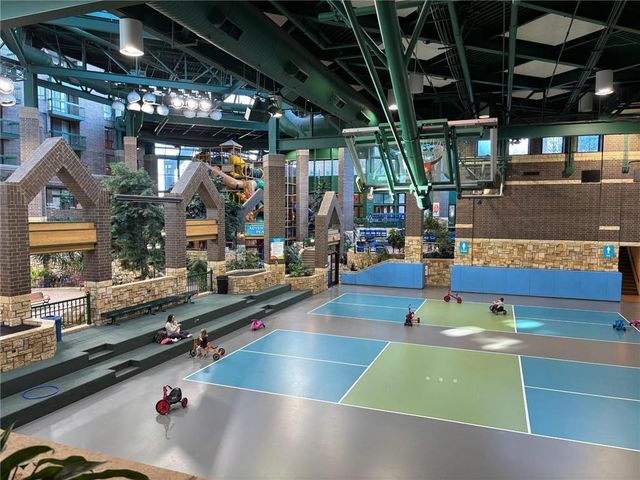 7606 York Avenue S 7107, Edina, MN 55435