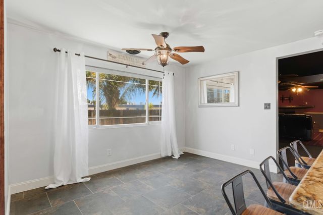 2417 Oriole Street, Bakersfield, CA 93309