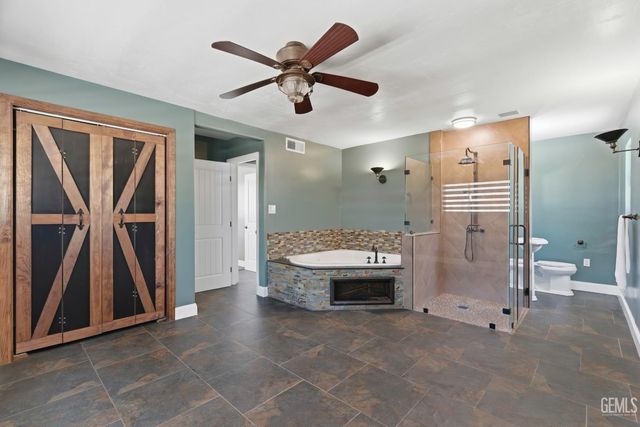 2417 Oriole Street, Bakersfield, CA 93309