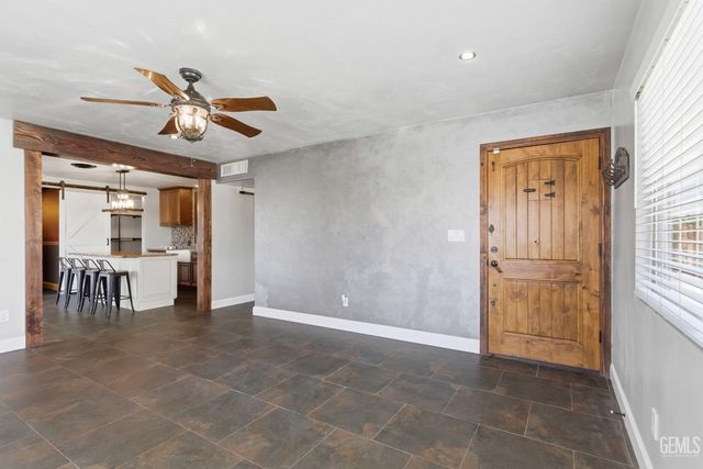 2417 Oriole Street, Bakersfield, CA 93309