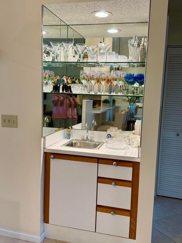 1002 Keystone Drive Unit g, Jupiter, FL 33458