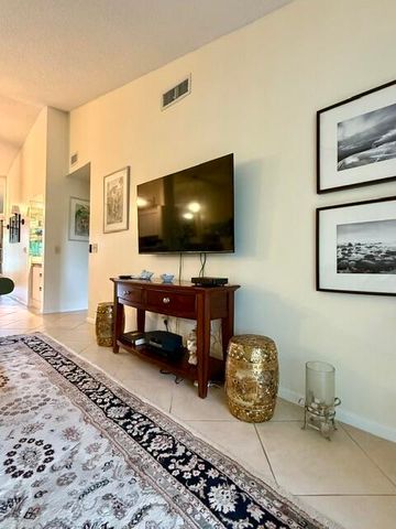 1002 Keystone Drive Unit g, Jupiter, FL 33458
