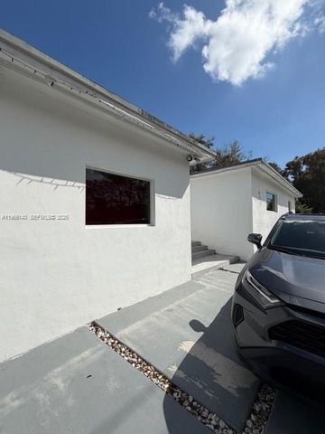 311 SW 44th Ave, Miami, FL 33134