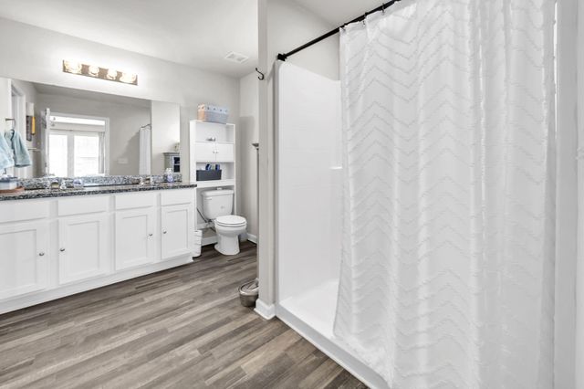 112 Mikaela Avenue, Defuniak Springs, FL 32433