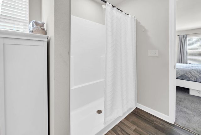 112 Mikaela Avenue, Defuniak Springs, FL 32433