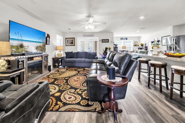 112 Mikaela Avenue, Defuniak Springs, FL 32433