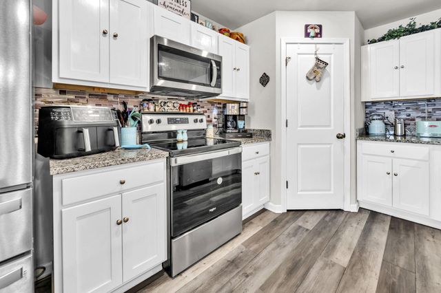 112 Mikaela Avenue, Defuniak Springs, FL 32433