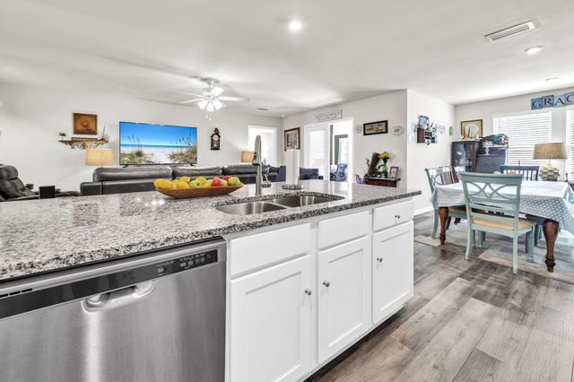 112 Mikaela Avenue, Defuniak Springs, FL 32433