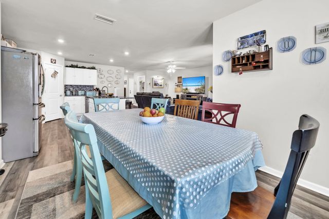 112 Mikaela Avenue, Defuniak Springs, FL 32433