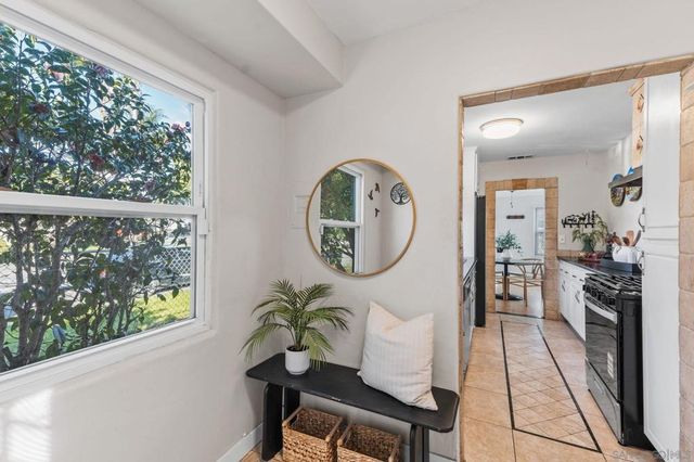 406 G Ave, National City, CA 91950