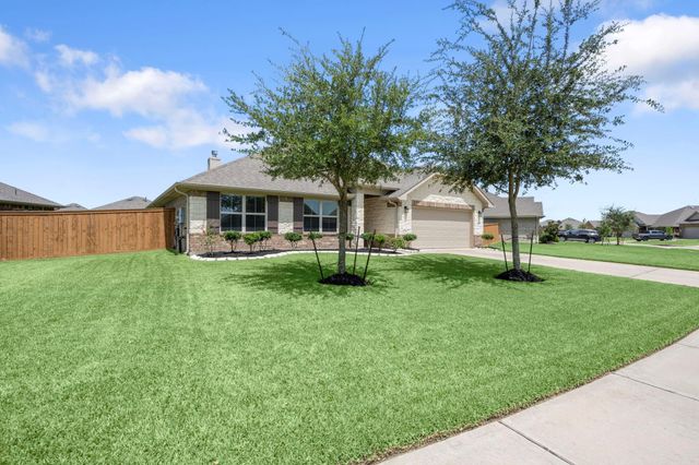 10203 Whitney Reach Drive, Rosharon, TX 77583