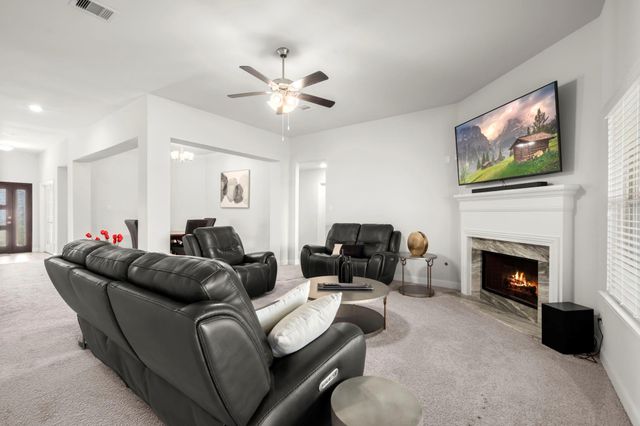 10203 Whitney Reach Drive, Rosharon, TX 77583