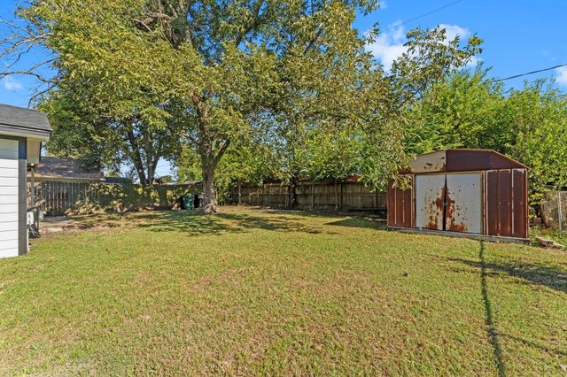 9210 Glen Shadow Drive, Houston, TX 77088