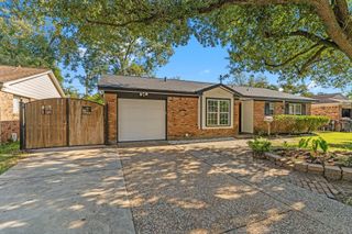 9210 Glen Shadow Drive, Houston, TX 77088