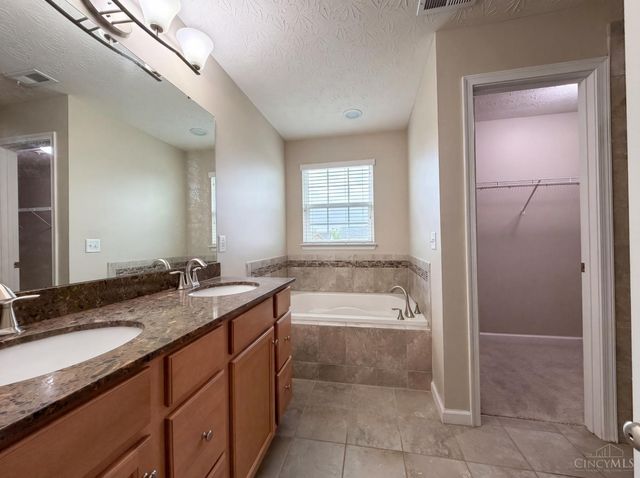 7533 Cherokee Lane, Liberty Twp, OH 45044