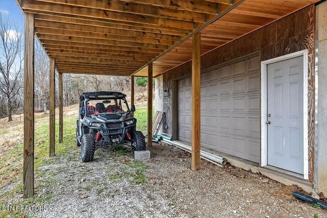 99 Judkins Lane, Hickman, TN 38567