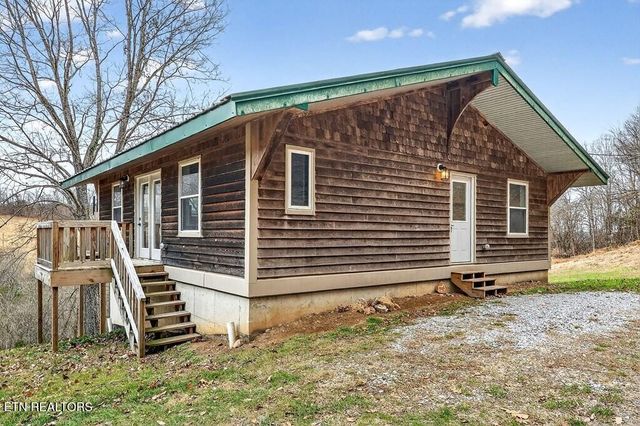 99 Judkins Lane, Hickman, TN 38567