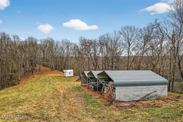 99 Judkins Lane, Hickman, TN 38567