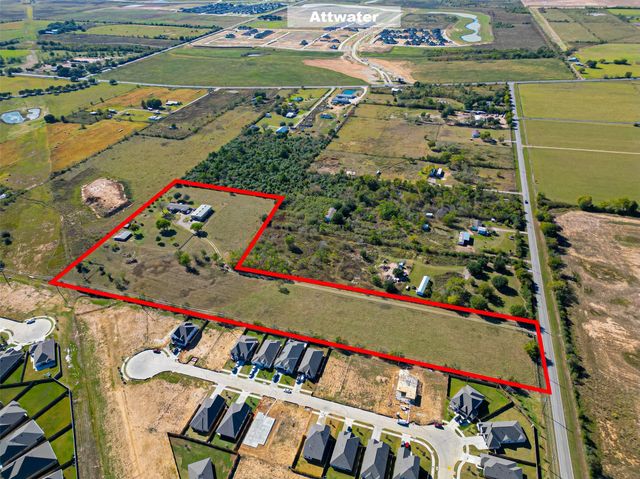 32445 Knebel Road, Waller, TX 77484