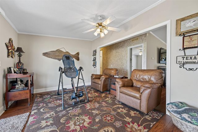 32445 Knebel Road, Waller, TX 77484