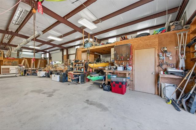 32445 Knebel Road, Waller, TX 77484