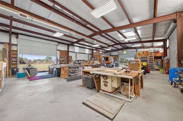 32445 Knebel Road, Waller, TX 77484