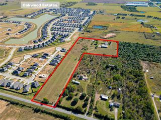 32445 Knebel Road, Waller, TX 77484