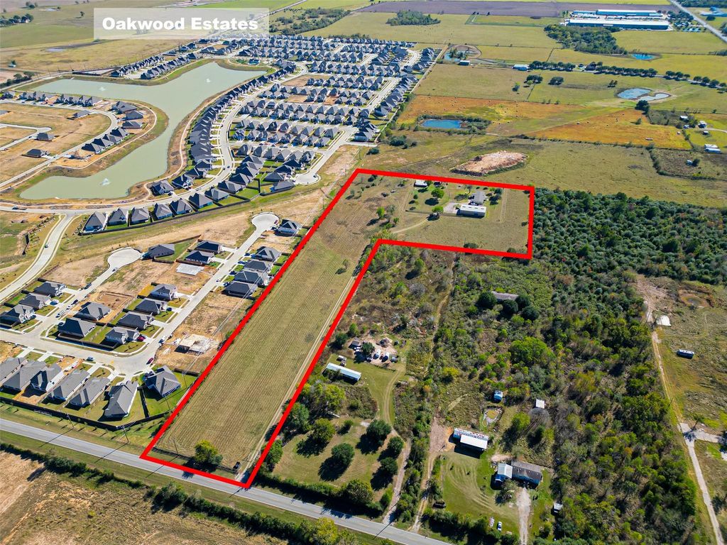 32445 Knebel Road, Waller, TX 77484