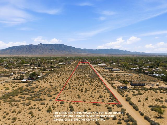 710 Perfecto Lopez Road, Corrales, NM 87048
