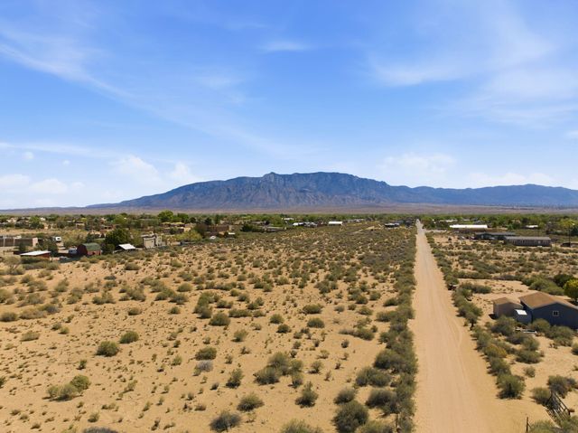 710 Perfecto Lopez Road, Corrales, NM 87048