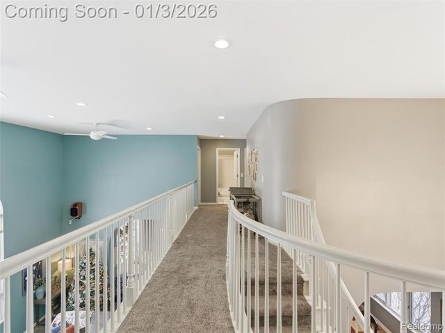 8153 Sashabaw Ridge Drive, Clarkston, MI 48348