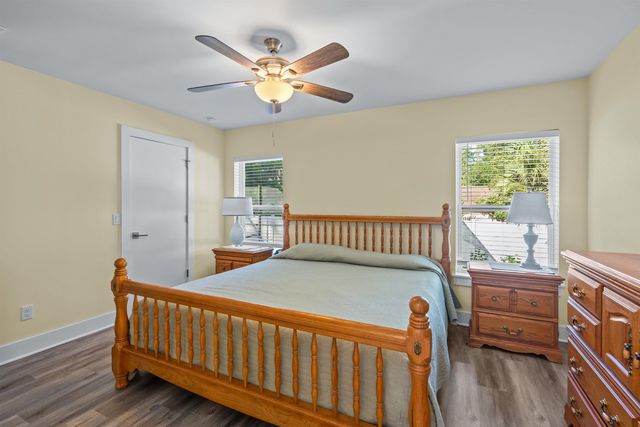 907 Queen Rd, St Augustine, FL 32086