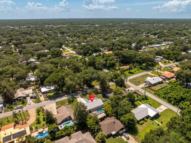 907 Queen Rd, St Augustine, FL 32086