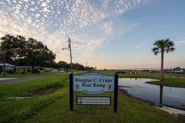 907 Queen Rd, St Augustine, FL 32086
