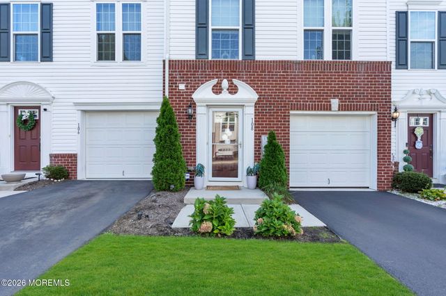 108 Spirit Way 708, Brick, NJ 08723