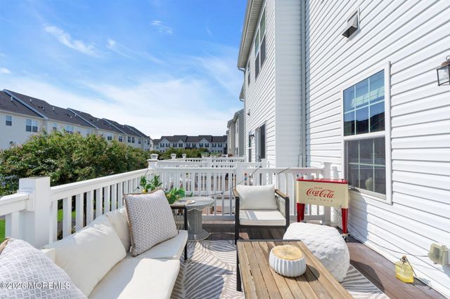 108 Spirit Way 708, Brick, NJ 08723
