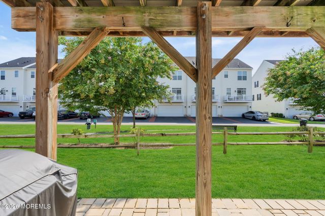 108 Spirit Way 708, Brick, NJ 08723