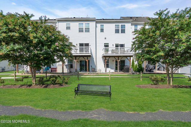 108 Spirit Way 708, Brick, NJ 08723