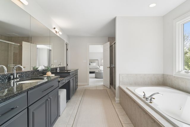 425 BROOKMONT Lane, North Barrington, IL 60010