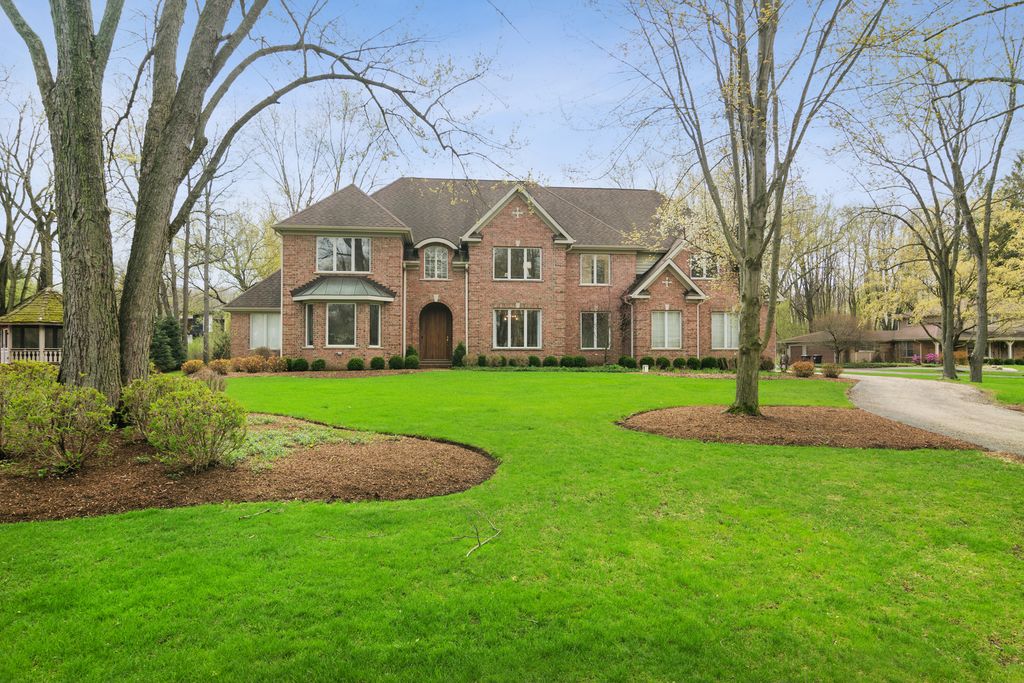 425 BROOKMONT Lane, North Barrington, IL 60010