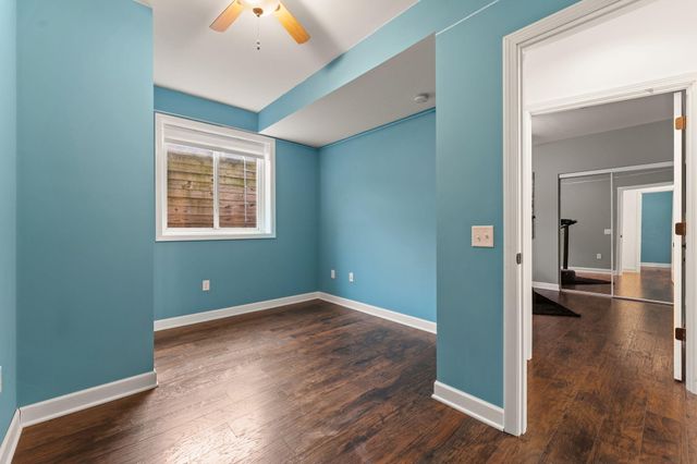 2737 S Smithfield Court, La Porte, IN 46350