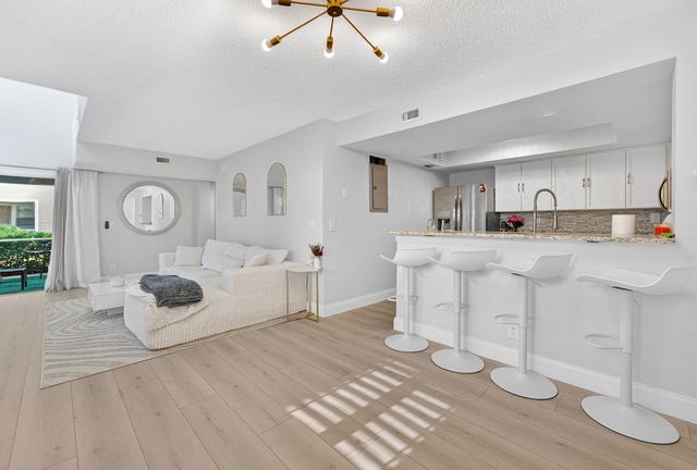 5332 Buckhead Circle 1010, Boca Raton, FL 33486