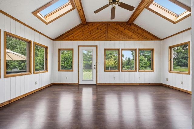 8815 Davington Drive, Dublin, OH 43017