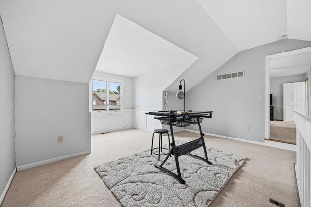 8815 Davington Drive, Dublin, OH 43017