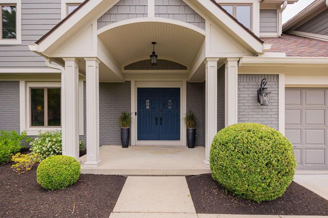 8815 Davington Drive, Dublin, OH 43017