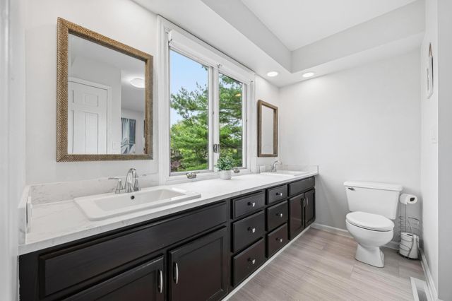 8815 Davington Drive, Dublin, OH 43017