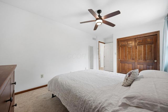8815 Davington Drive, Dublin, OH 43017